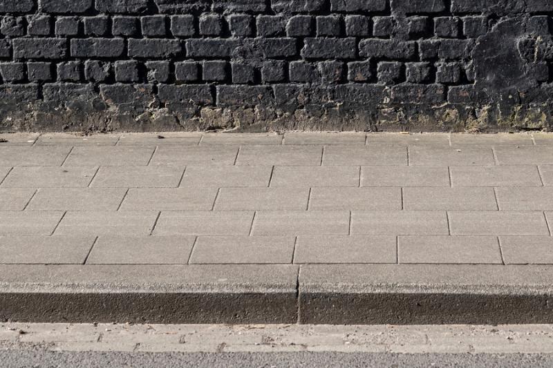 drop kerbing