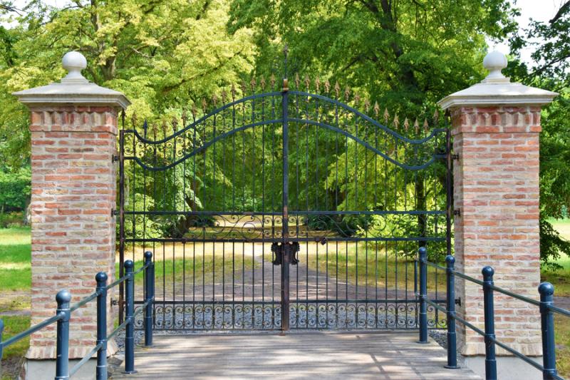 gates